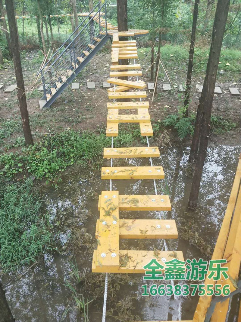 丛林穿越