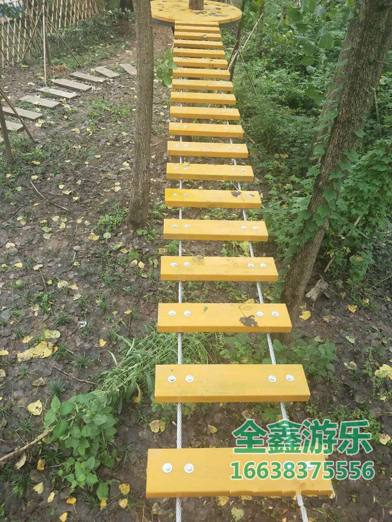 丛林穿越