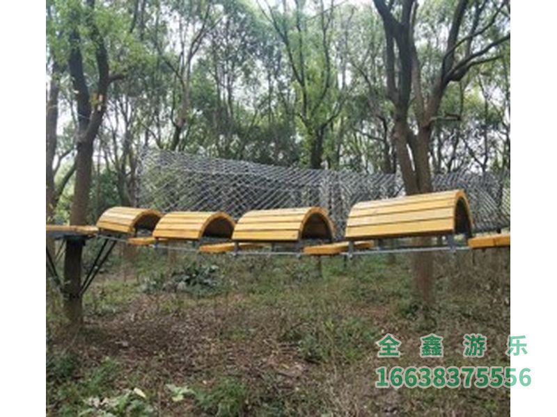 丛林穿越