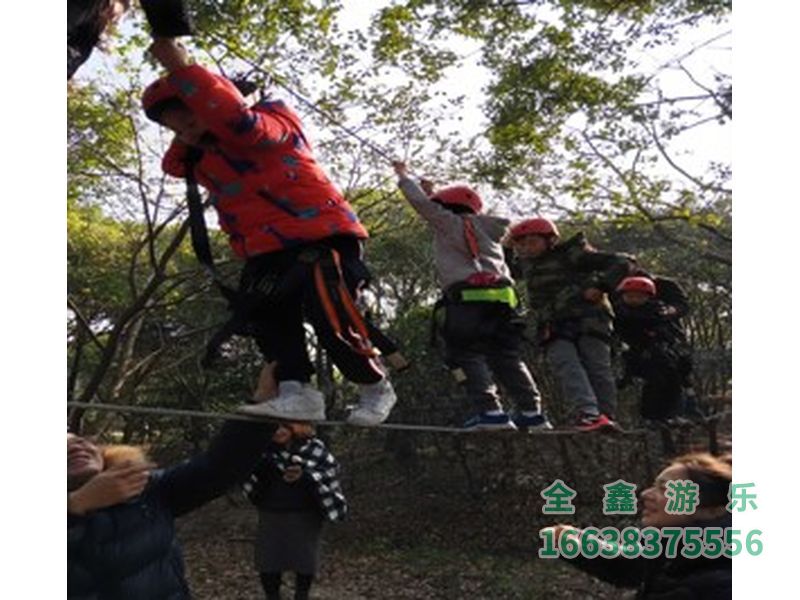 丛林穿越