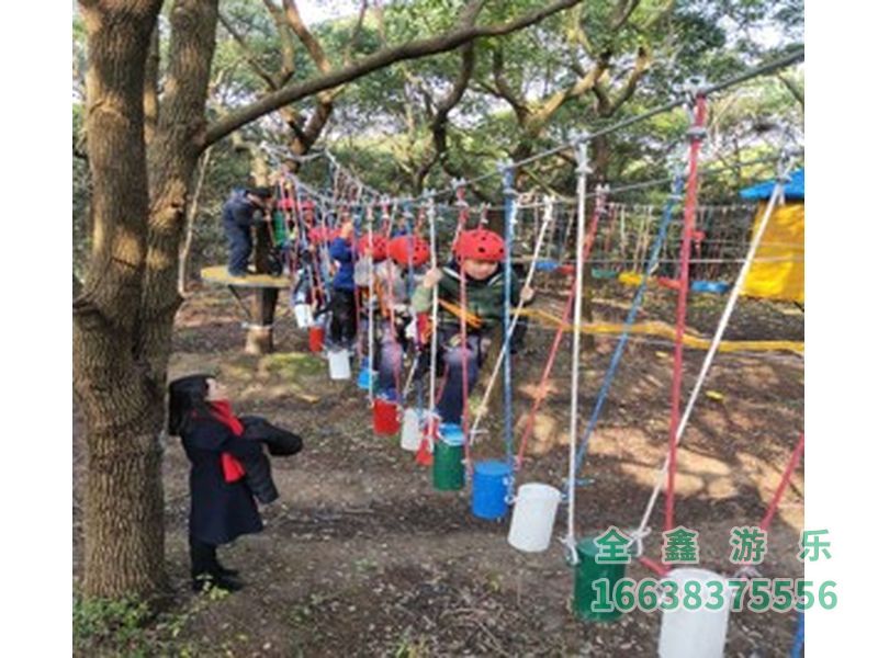 丛林穿越