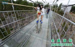玻璃吊桥