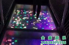 5D特效玻璃吊桥