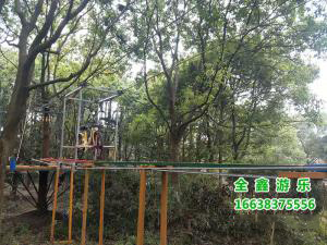 丛林穿越