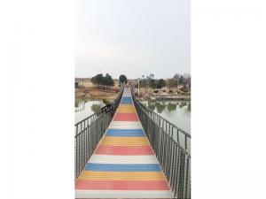 木质吊桥